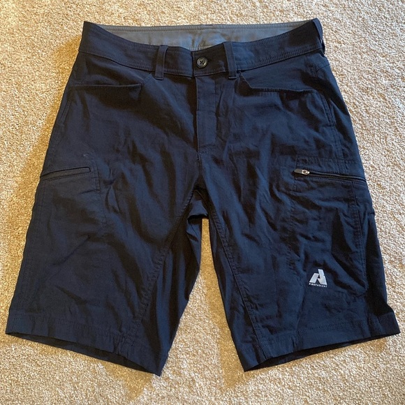 Eddie Bauer Other - Eddie Bauer Guide Pro Nylon Firstascent Shorts Black 33
